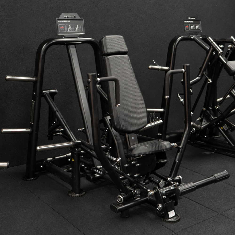 Press de Pecho Isolateral | Máquina de Palanca - Pro Tech Series lateral