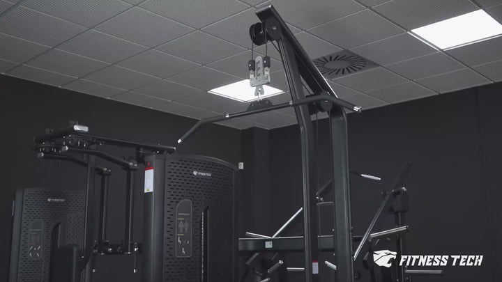 Selektierte Maschine / Zug zur Brust